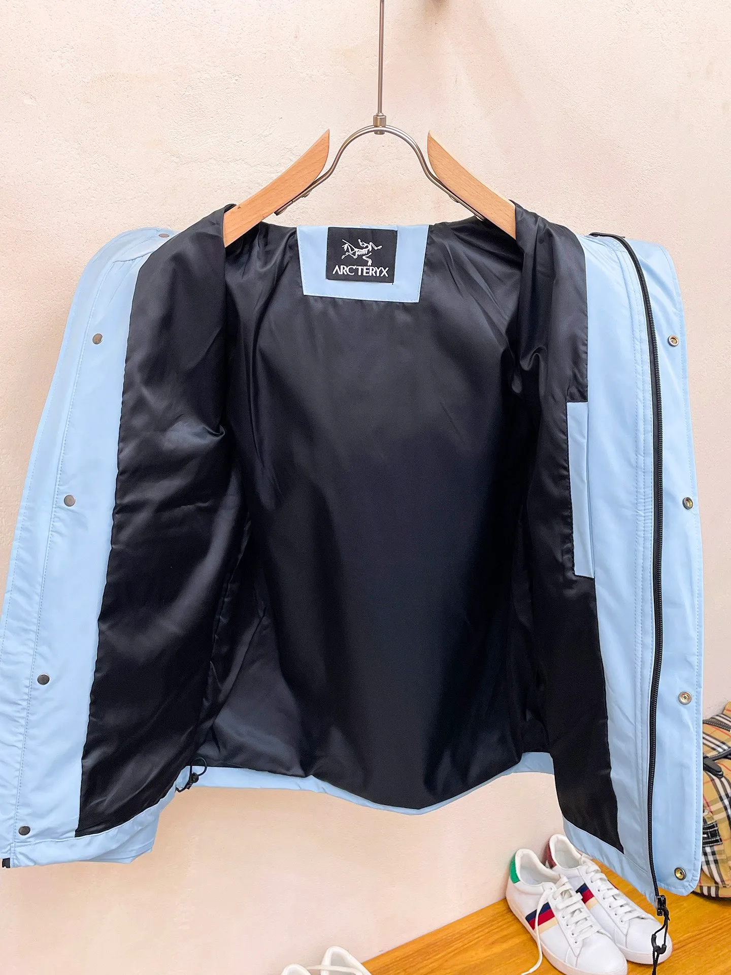 Same Style， ， 2026 New Arrival ， Original Premium Breathable ， ， ， Quality。 ， Sizes：M～3XL，